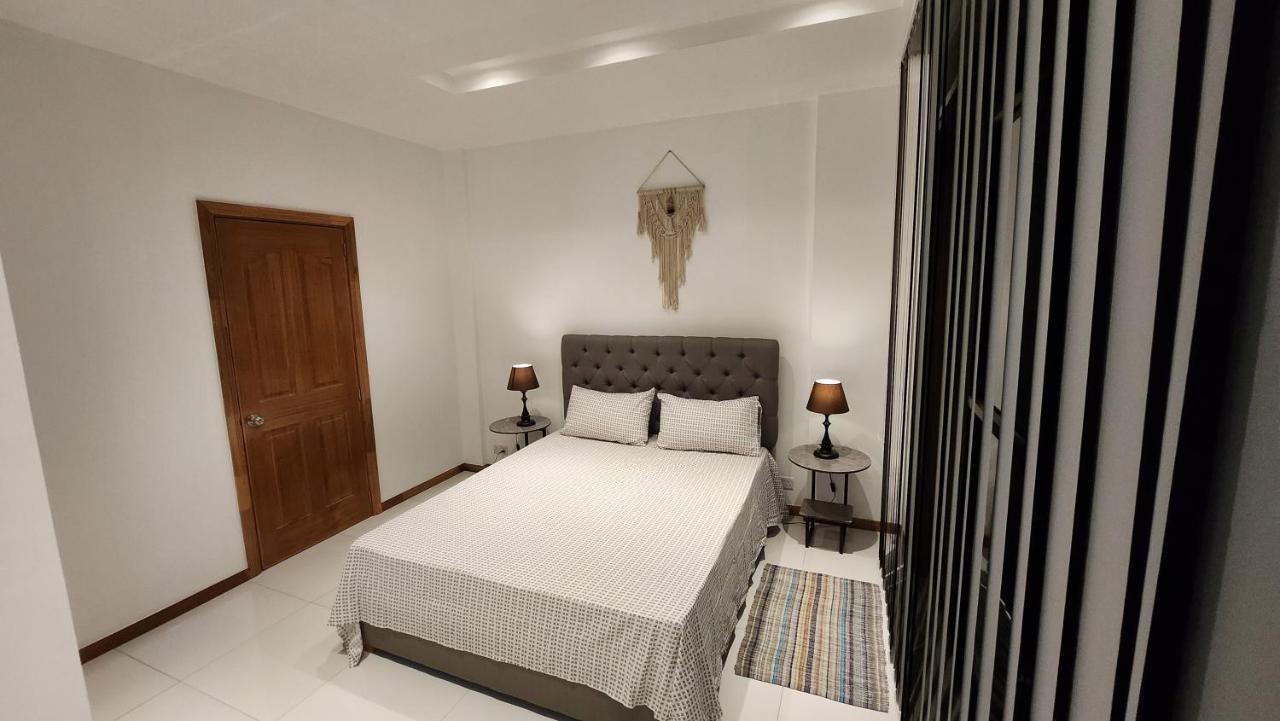 Seaview Luxury Appartment Flic en Flac ภายนอก รูปภาพ